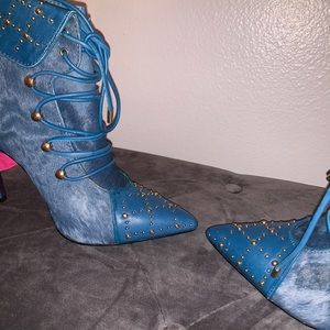 London trash ankle bootie pump heels